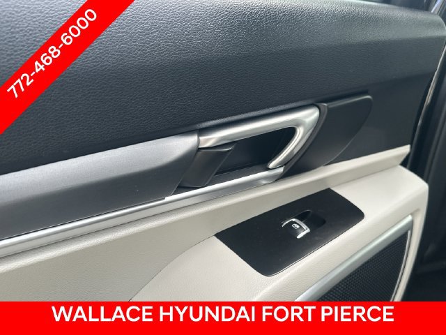 Used 2022 Kia Telluride S FWD image 12