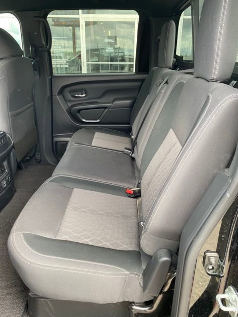 Used 2024 Nissan Titan SV w/ SV Convenience Package image 20