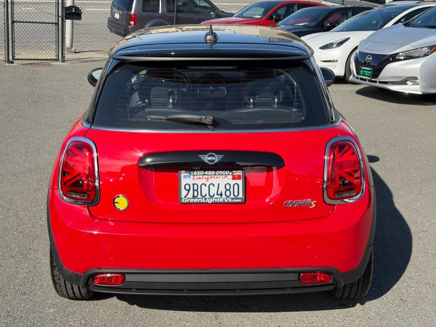 Used 2022 MINI Cooper SE image 6