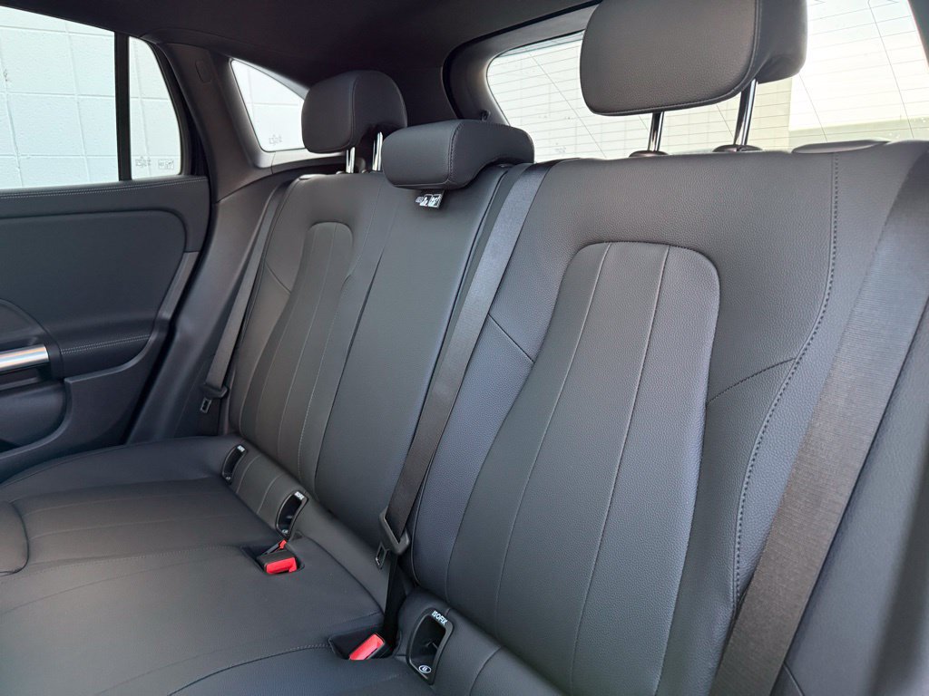 New 2026 Mercedes-Benz GLA 250 4MATIC image 33