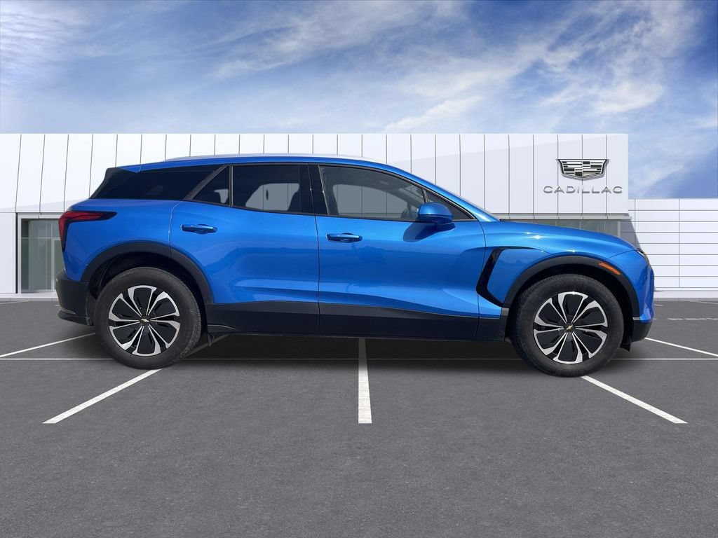 Used 2024 Chevrolet Blazer EV LT AWD/4WD image 9