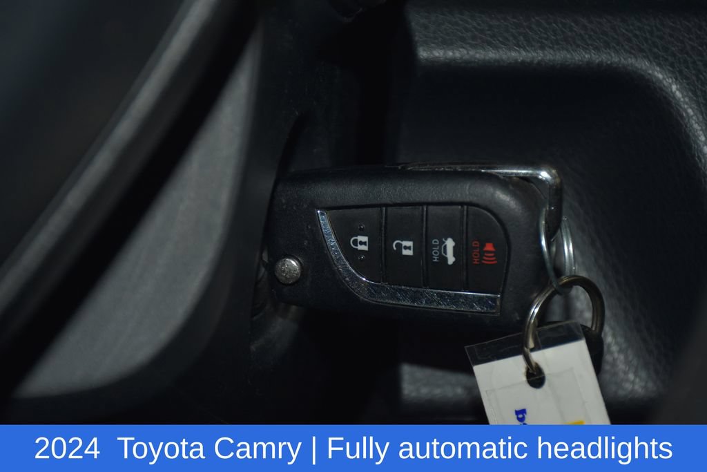 Used 2024 Toyota Camry LE FWD image 14