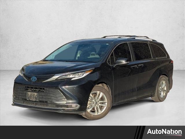 Used 2022 Toyota Sienna Limited