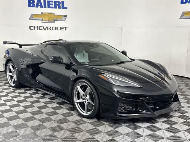 Used 2025 Chevrolet Corvette E-Ray AWD/4WD image 7