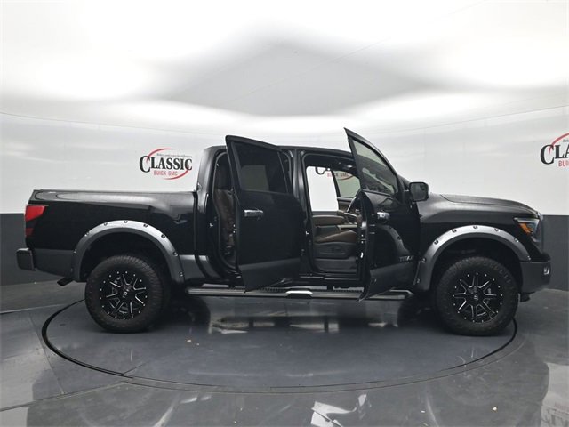 Used 2024 Nissan Titan Platinum Reserve w/ Moonroof Package image 30