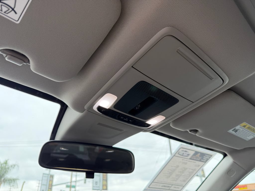 Used 2025 Honda CR-V EX image 24