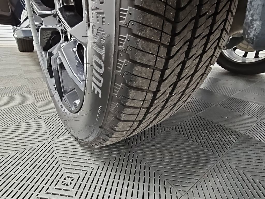 Used 2021 GMC Sierra 1500 SLT w/ SLT Premium Package image 42