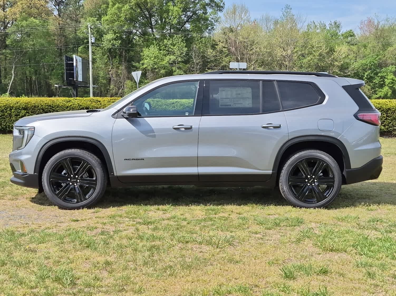 New 2026 GMC Acadia Elevation w/ Black Edition AWD/4WD image 5