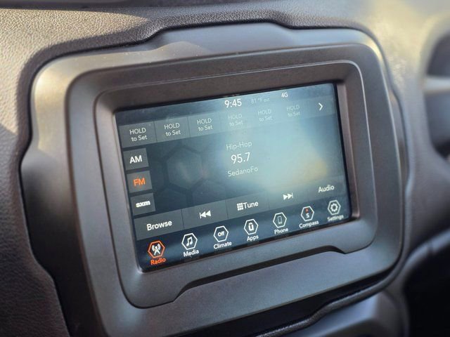 Used 2021 Jeep Renegade Sport image 26