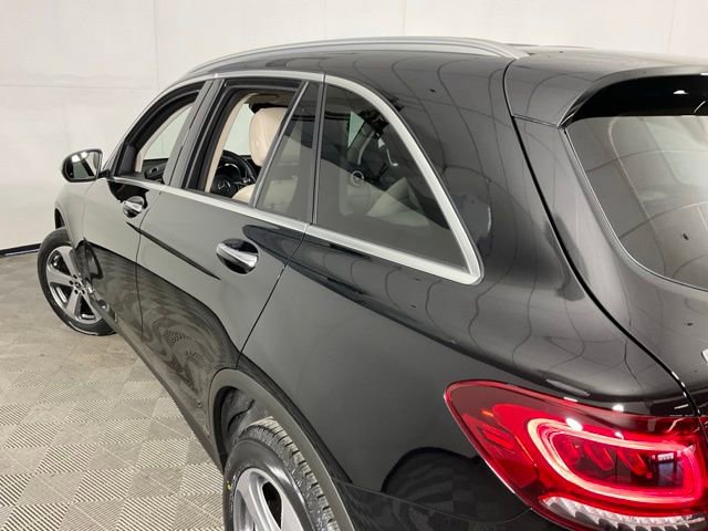Used 2022 Mercedes-Benz GLC 300 4MATIC image 37