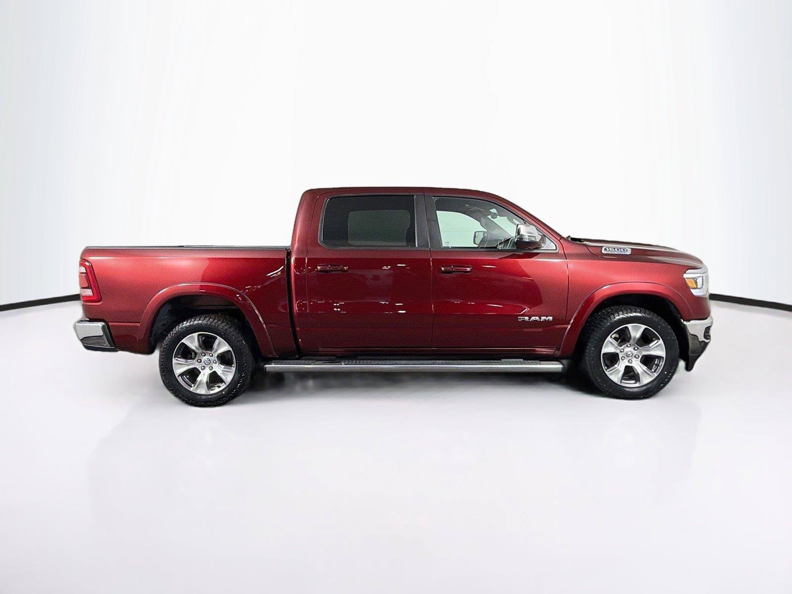 Used 2023 RAM 1500 Laramie AWD/4WD image 12