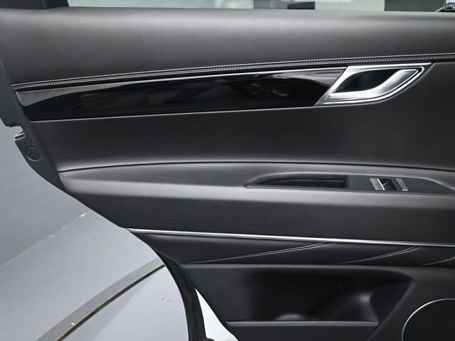 Used 2021 Genesis GV80 2.5T image 22