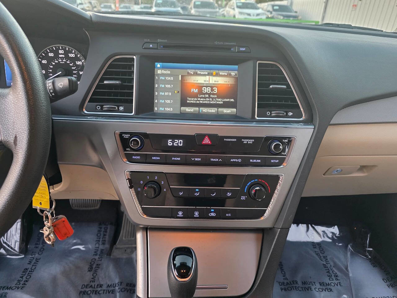 Used 2017 Hyundai Sonata SE image 25