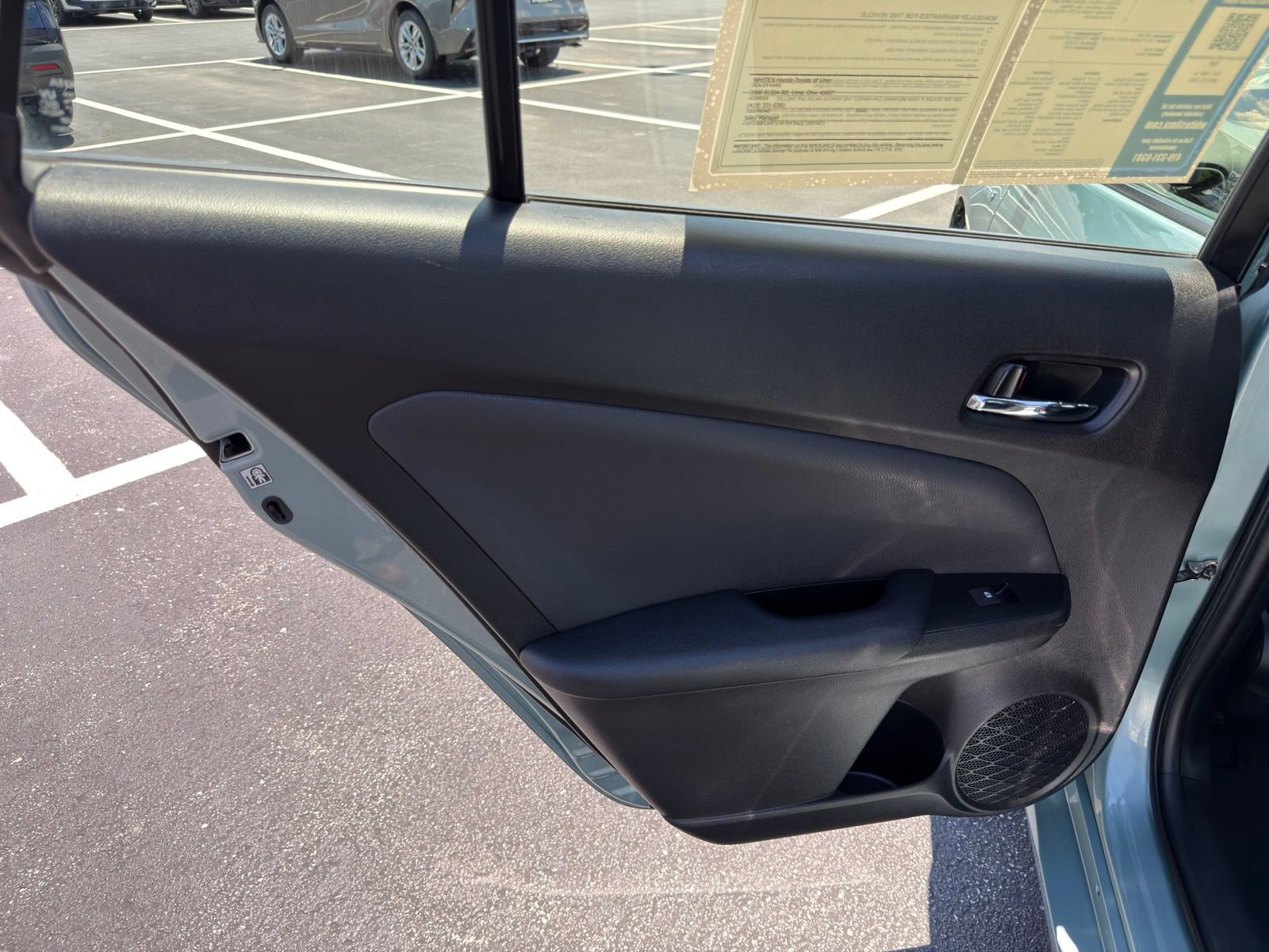 Used 2017 Toyota Prius Three Touring w/ Carpet Mat Package FWD image 27