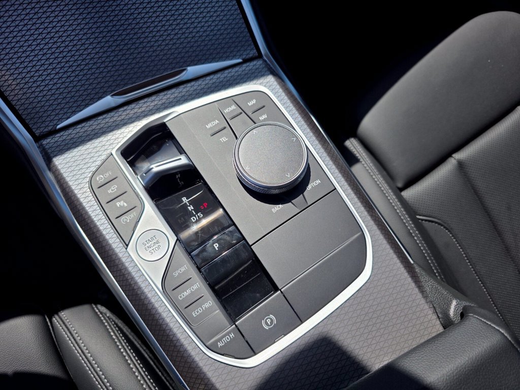 New 2026 BMW 330i Sedan w/ Convenience Package RWD image 14