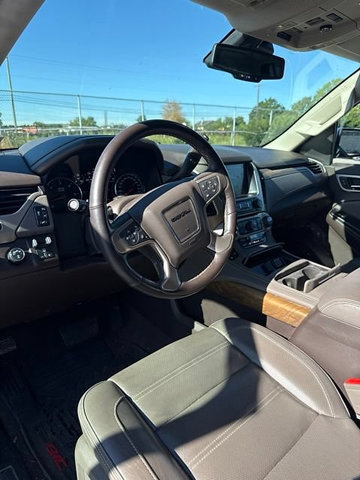 Used 2020 GMC Yukon Denali w/ Open Road Package AWD/4WD image 13