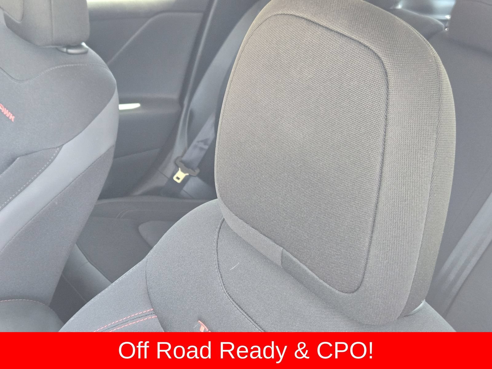 Used 2023 Jeep Renegade Trailhawk AWD/4WD image 16
