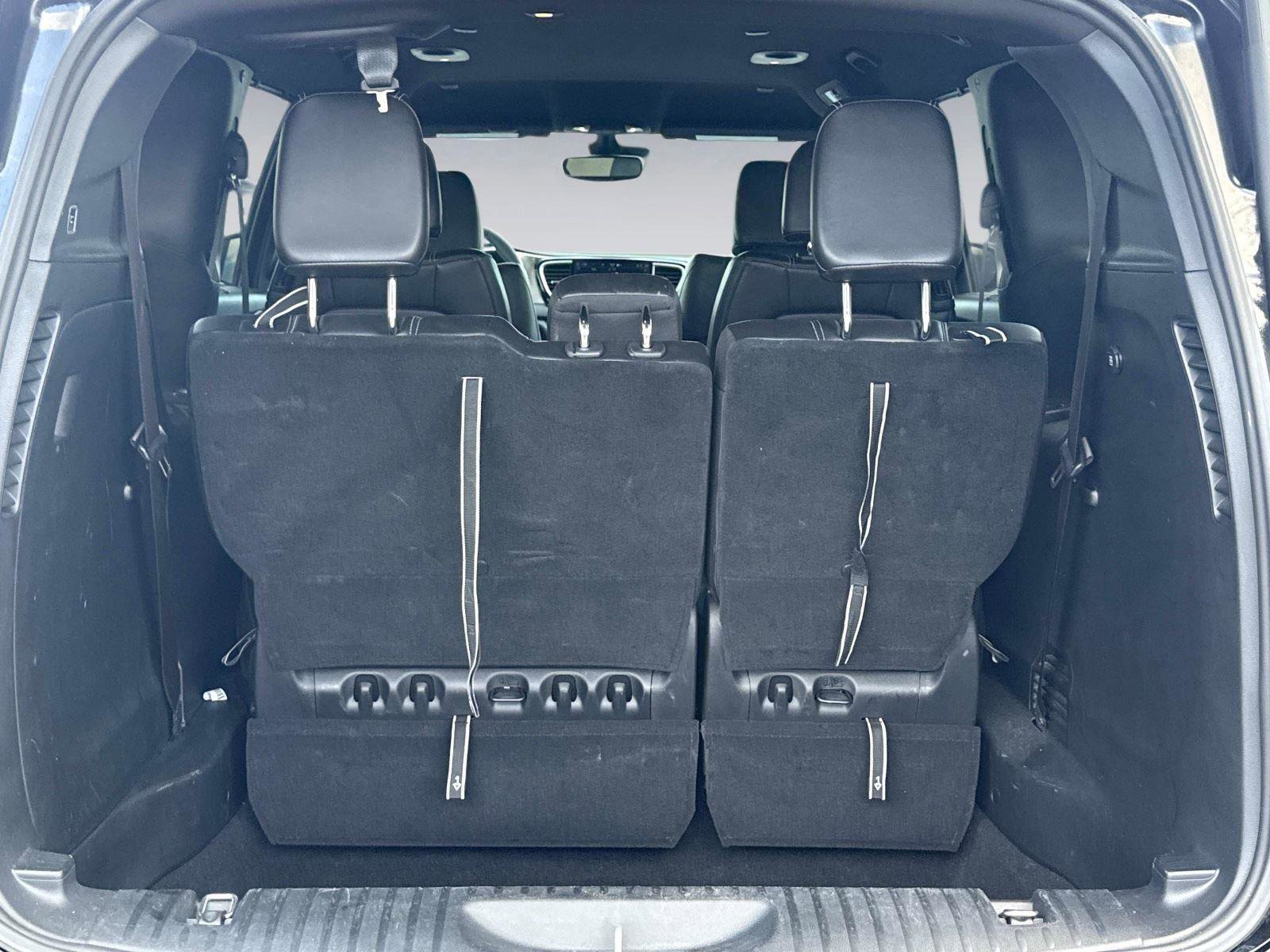 Used 2025 Chrysler Pacifica Select FWD image 12