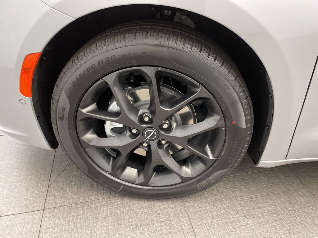 New 2026 Chrysler Pacifica Select FWD image 9