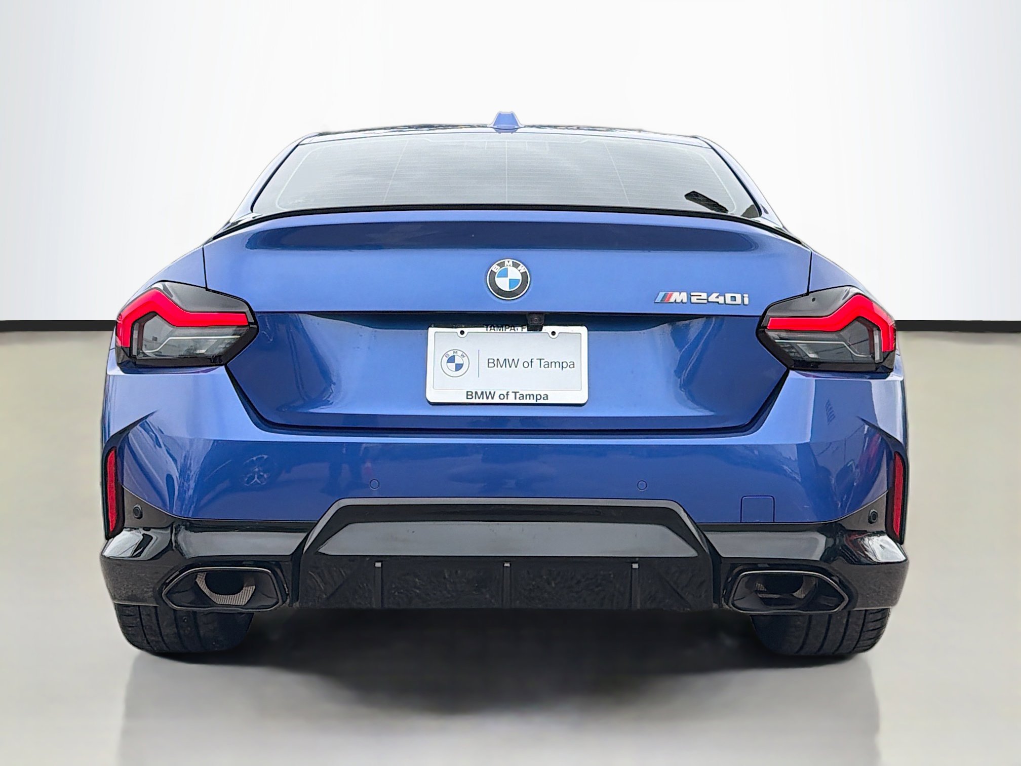 Used 2024 BMW M240i Coupe image 4