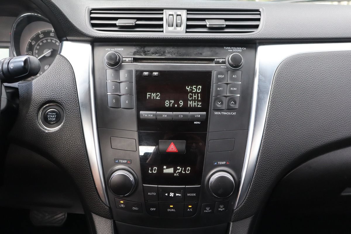 Used 2011 Suzuki Kizashi SE AWD/4WD image 34