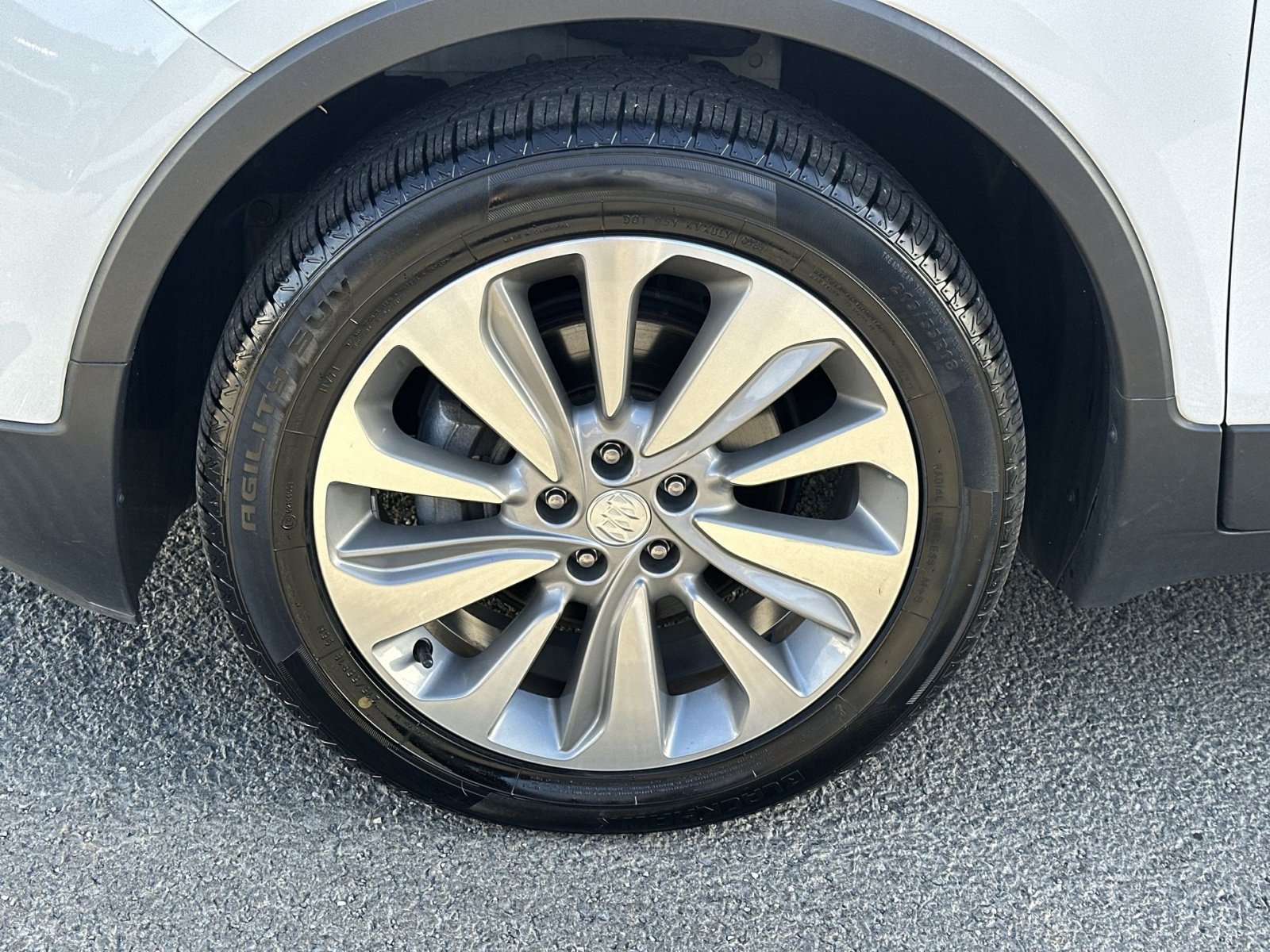 Used 2020 Buick Encore Preferred w/ Safety Package FWD image 13