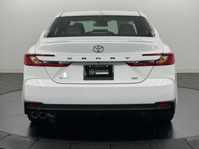 Used 2026 Toyota Camry SE FWD image 11
