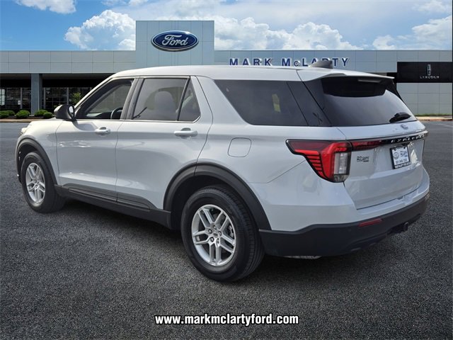 New 2026 Ford Explorer Active image 3