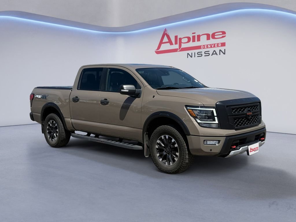 Used 2021 Nissan Titan PRO-4X w/ Pro-4x Convenience Package AWD/4WD image 7