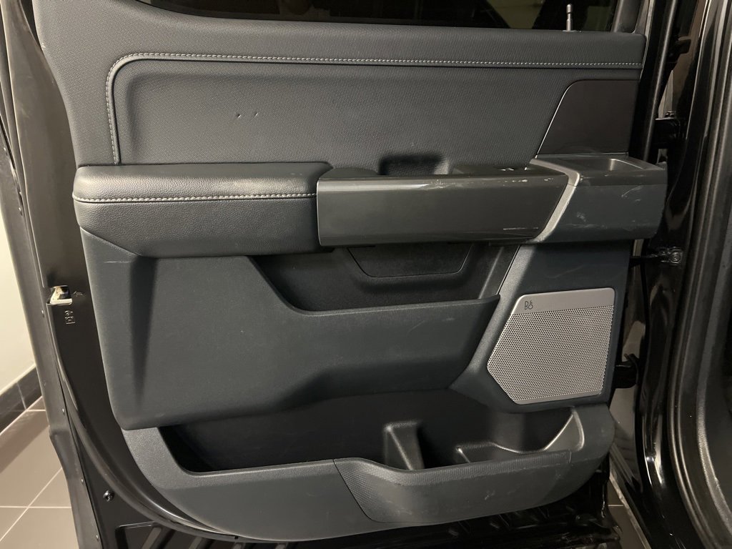 Certified 2022 Ford F150 XLT w/ Equipment Group 302A High image 33