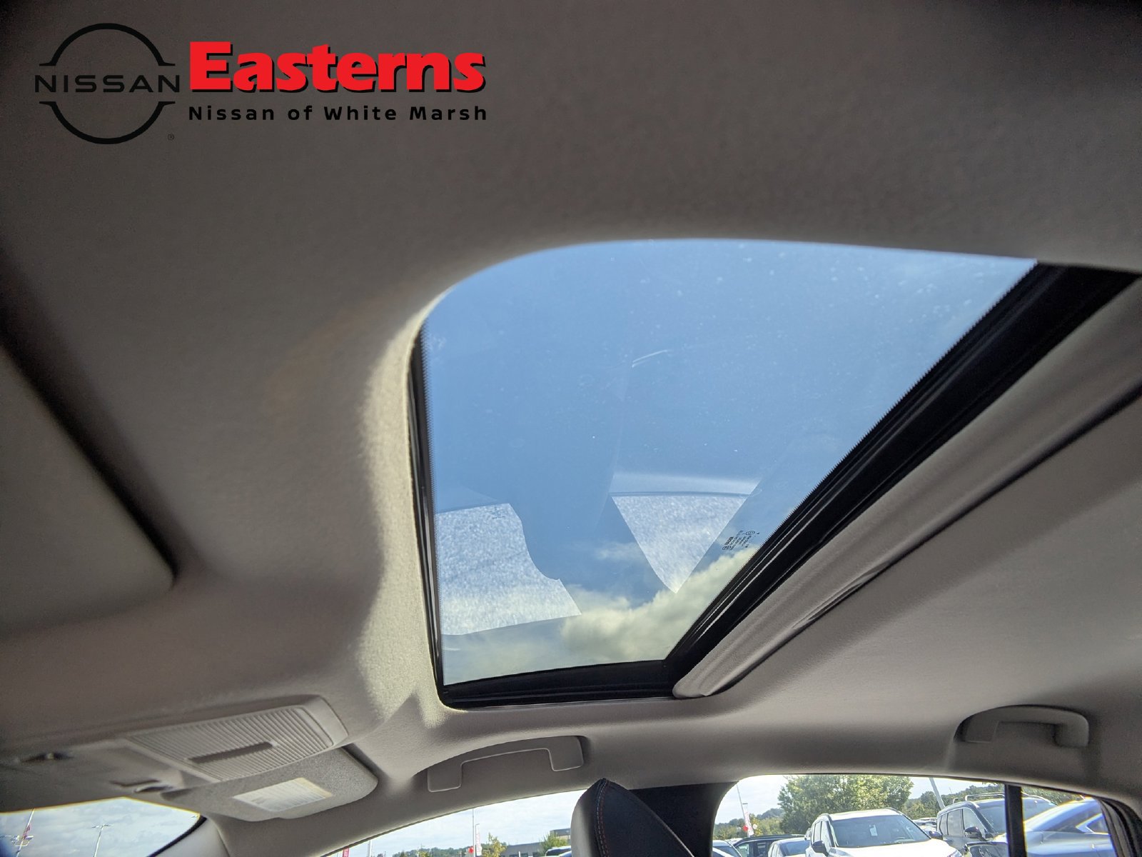 New 2027 Nissan Sentra SR w/ SR Premium Package FWD image 20