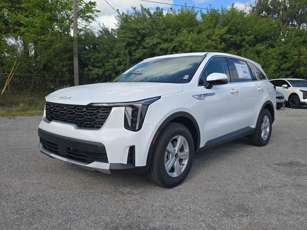 New 2026 Kia Sorento LX FWD image 4