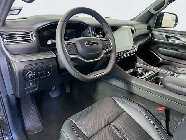 Used 2024 Jeep Wagoneer L Series II w/ Flexible Seating Group image 10