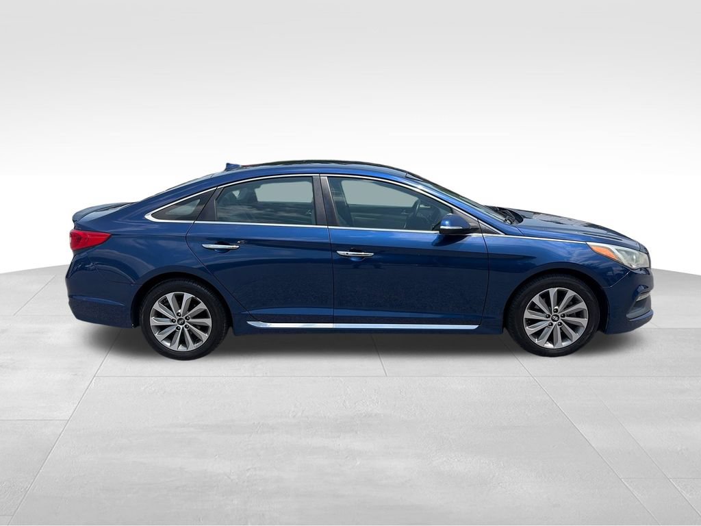 Used 2015 Hyundai Sonata Sport w/ Option Group 03 FWD image 7