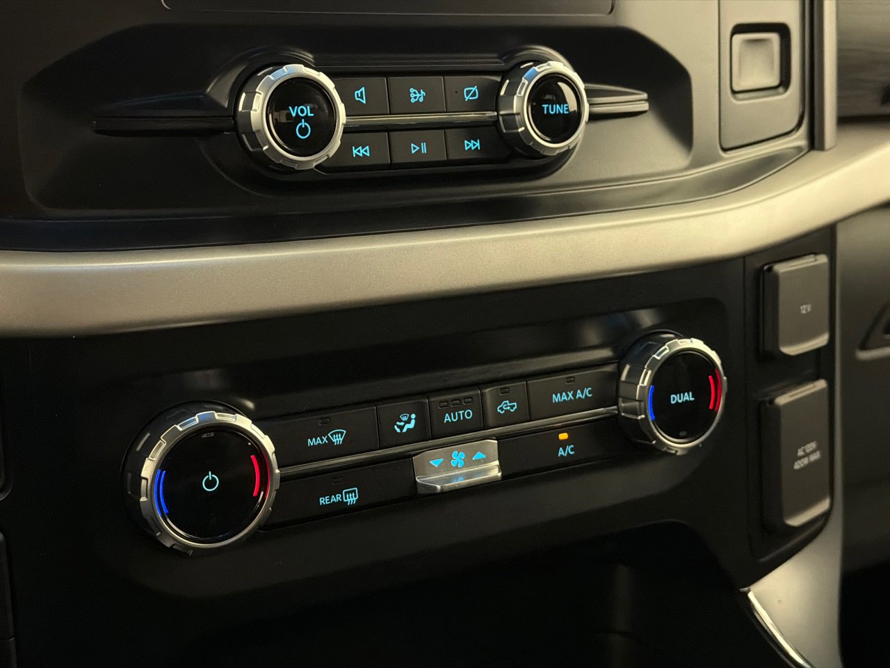 Used 2023 Ford F150 XLT w/ Equipment Group 301A Mid image 26