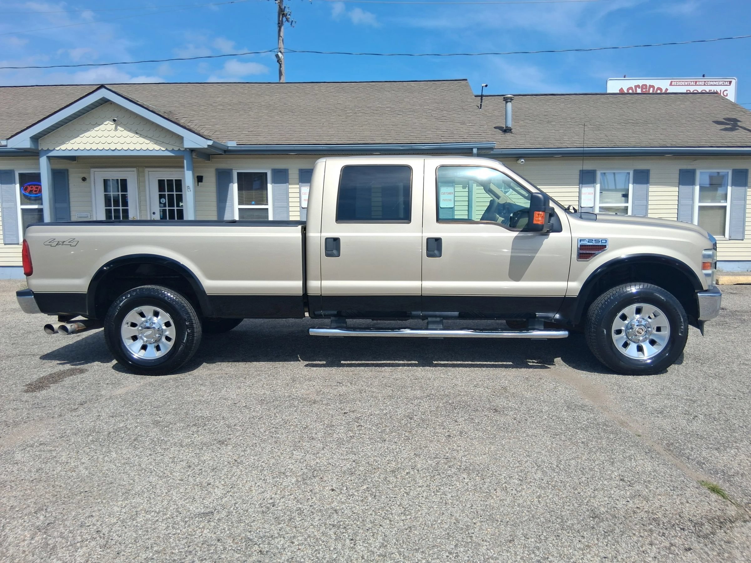 Used 2008 Ford F250 FX4 AWD/4WD image 6