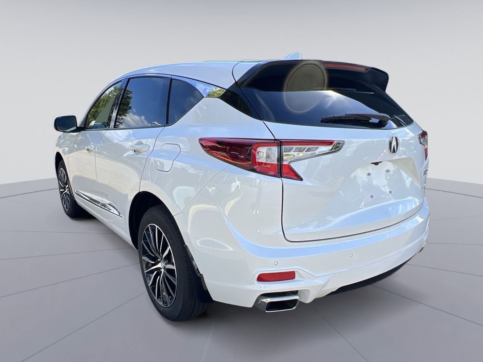 New 2025 Acura RDX SH-AWD w/ Advance Package image 3