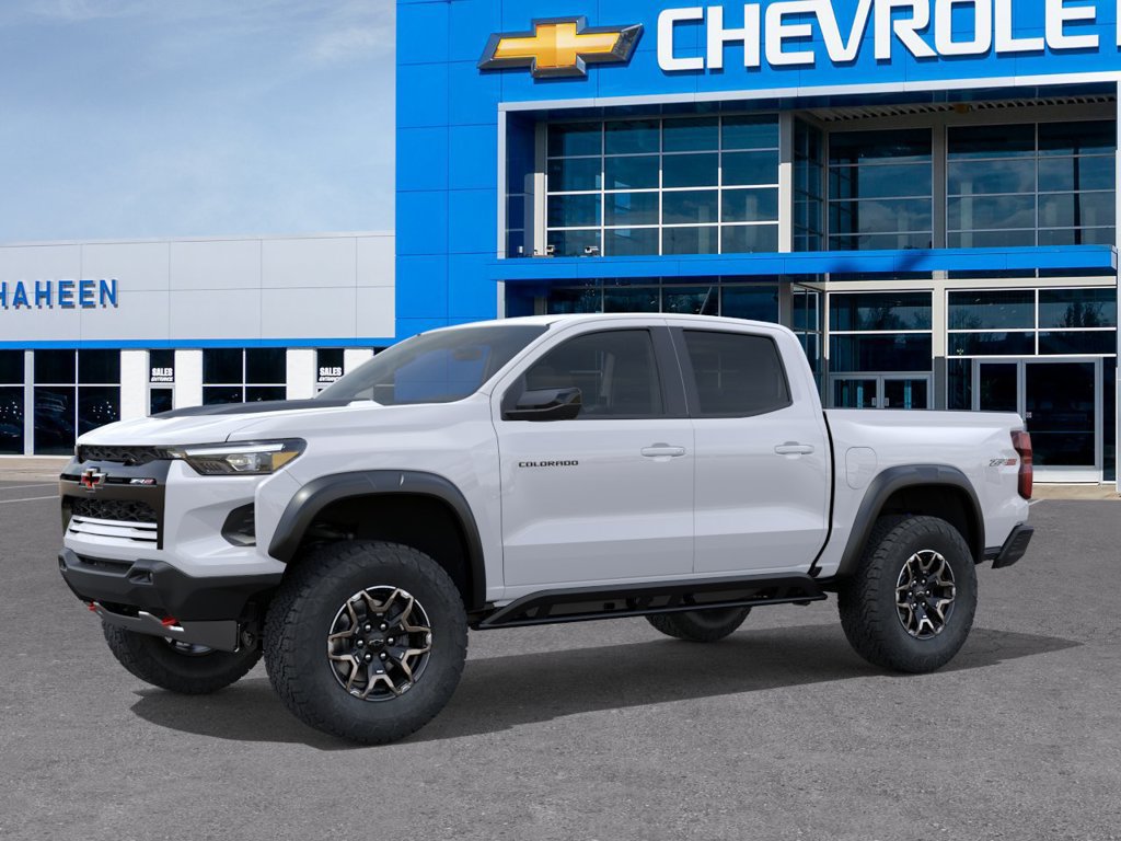 New 2026 Chevrolet Colorado ZR2 w/ Technology Package AWD/4WD image 2