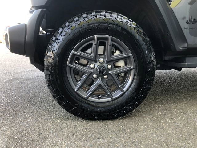 Used 2024 Jeep Wrangler Sport S image 24