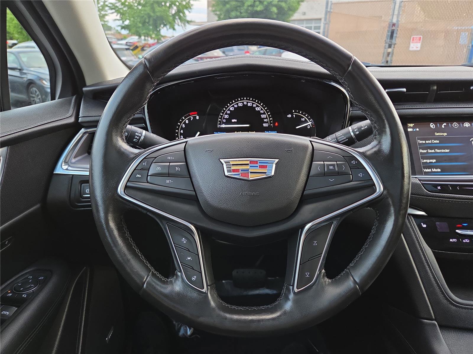 Used 2019 Cadillac XT5 Luxury AWD/4WD image 14