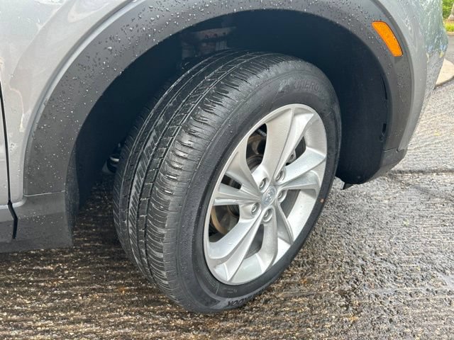 Used 2023 Buick Encore GX Preferred w/ Cold Weather Comfort Package AWD/4WD image 35