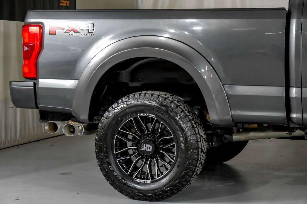 Used 2017 Ford F250 Platinum w/ Platinum Ultimate Package AWD/4WD image 7