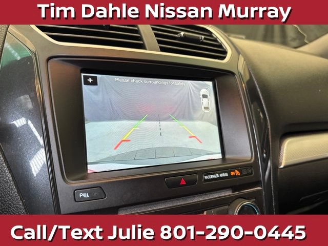 Used 2017 Ford Explorer XLT w/ Equipment Group 202A AWD/4WD image 33
