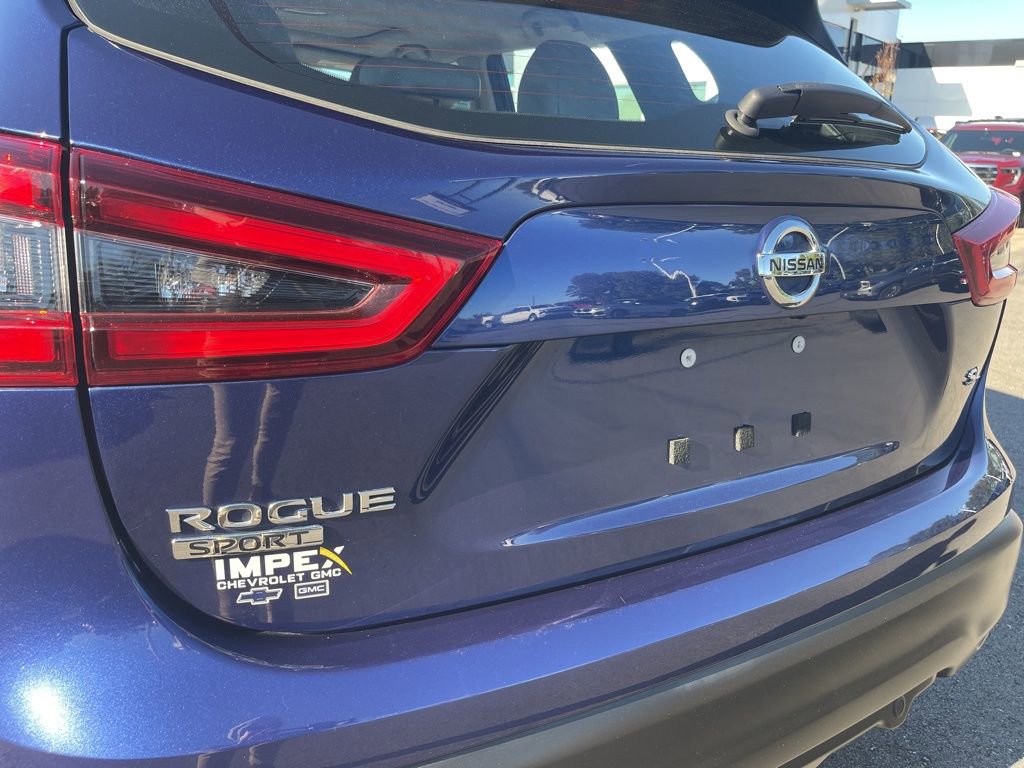 Used 2020 Nissan Rogue Sport SL w/ Premium Package image 34