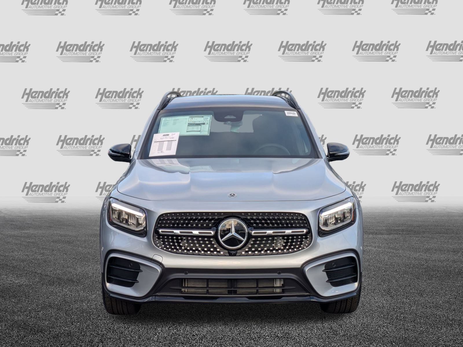 New 2026 Mercedes-Benz GLB 250 image 3