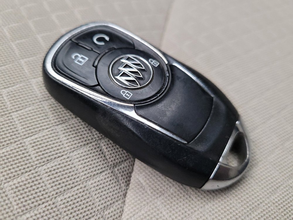 Used 2019 Buick Encore Sport Touring w/ Safety Package image 32