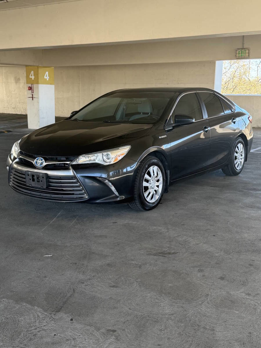 Used 2017 Toyota Camry XLE