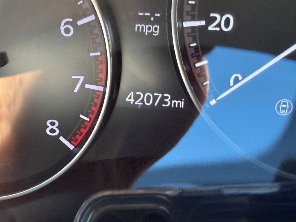 Used 2019 MAZDA MAZDA3 Hatchback w/ Preferred Package FWD image 29