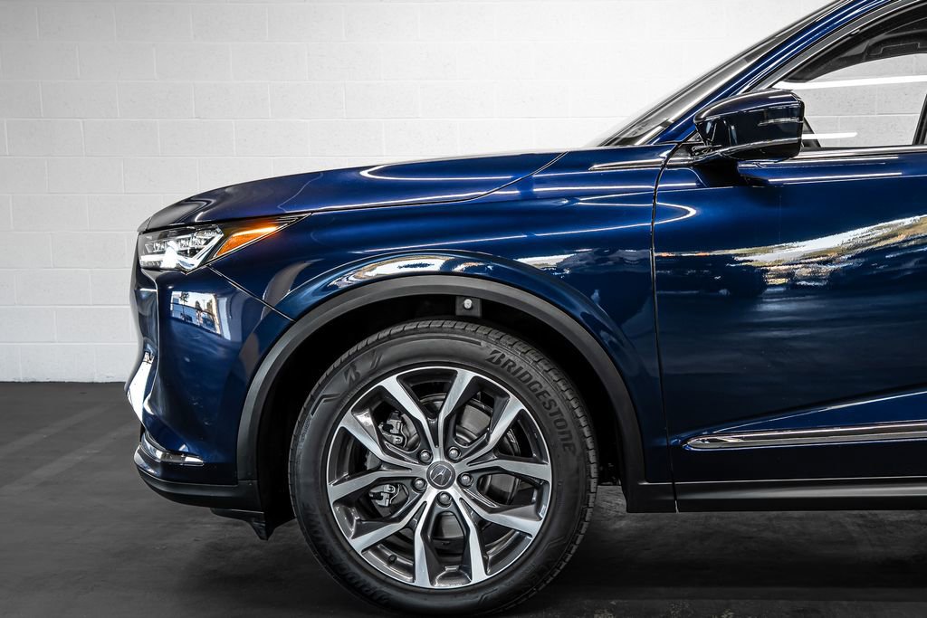 Certified 2023 Acura MDX FWD w/ Technology Package image 12