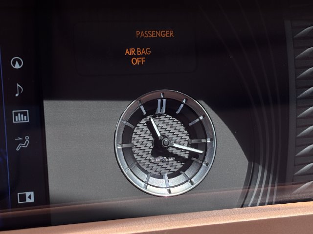 Used 2023 Lexus LC 500 Coupe w/ Sport Package RWD image 20